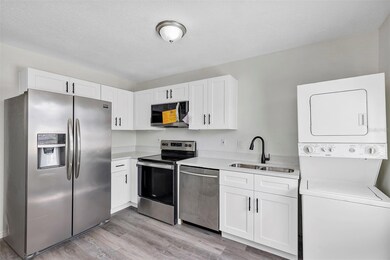 751 Bellevue Ave unit 3, Daytona Beach, FL 32114 - photo 6