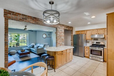 Kitchen-008-027-3000x2000