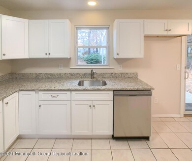 44 Norwalk Ave unit 70, Whiting, NJ 08759 - photo 7