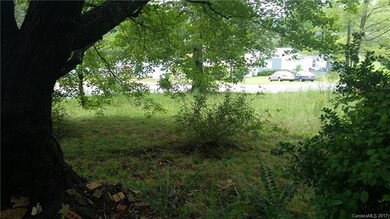 93 Carolina Cir unit 5, Hendersonville, NC 28792 - photo 4