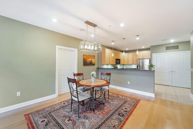 Dining Area looking back at the kitchen