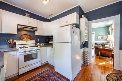 40 Walnut St, Fairhaven, MA 02719 - photo 6