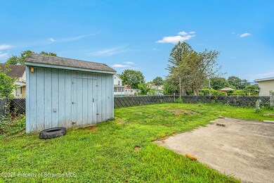 105 Center St, Hughestown, PA 18640 - photo 4