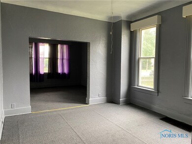 Living area Lower unit