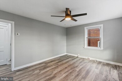 245 Seymour St, Lancaster, PA 17603 - photo 2