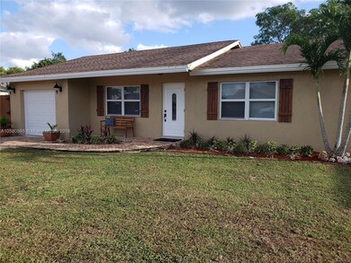 9510 Richmond Cir, Boca Raton, FL 33434 - photo 2