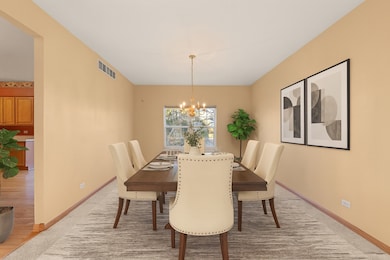 2532 Sagamore Cir, Aurora, IL 60503 - photo 7