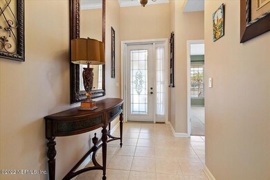 05-Foyer