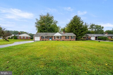 7 E Rhodes Ave, West Chester, PA 19382 - photo 3