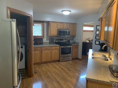 4419 SW Colly Creek Dr, Topeka, KS 66610 - photo 6