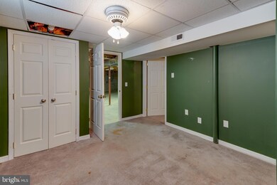 45819 Delegates Ct, Great Mills, MD 20634 - photo 5