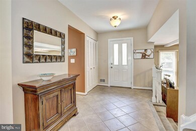 15128 Middlegate Rd, Silver Spring, MD 20905 - photo 2