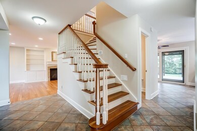 Foyer/Wood Staircase