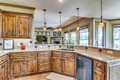 597 Clubhouse Dr, Corsicana, TX 75109 - photo 7