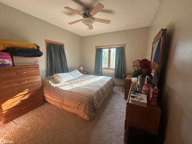 1204 11th St SW, Humboldt, IA 50548 - photo 7