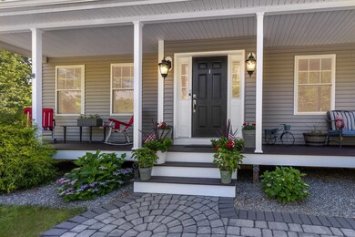 14 Pinewood Dr, Stratham, NH 03885 - photo 3