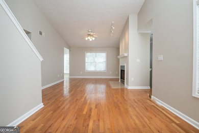 816 Glenleaf Dr unit 816, Norcross, GA 30092 - photo 3