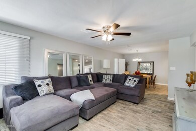 2034 E Palm Ln, Phoenix, AZ 85006 - photo 4