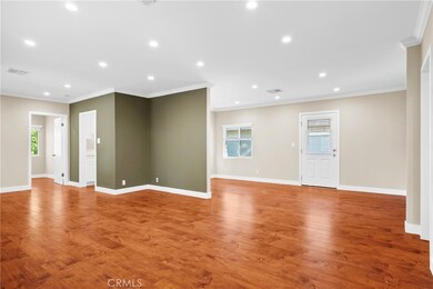 5318 Alhama Dr, Woodland Hills, CA 91364 - photo 2