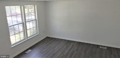 1306 E Spring Meadow Ct, Edgewood, MD 21040 - photo 2