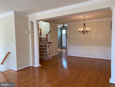 16446 Steerage Cir, Woodbridge, VA 22191 - photo 7