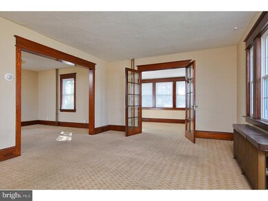 407 Crown Point Rd, West Deptford, NJ 08086 - photo 3