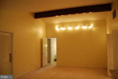 18324 Cabin Rd, Triangle, VA 22172 - photo 6