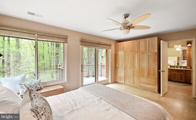 16 Arlive Ct, Potomac, MD 20854 - photo 5