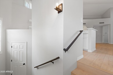 4-web-or-mls-10301-n-70th-st-238