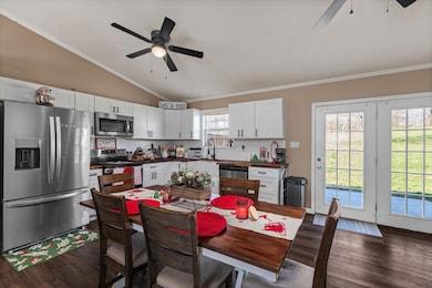 4013 Kentucky 392, Cynthiana, KY 41031 - photo 5