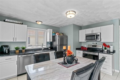 83 Brush Rd, Providence, RI 02909 - photo 4