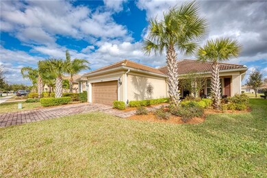 front of home nicely landscaped