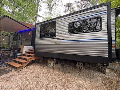 82 Pineywood Trail, Falls Township, OH 43138 - photo 2