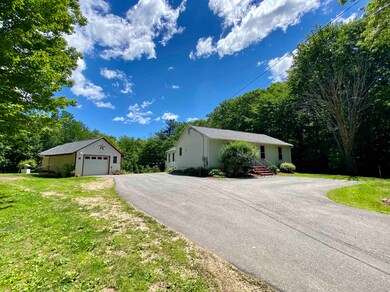 72 Craney Hill Rd, Weare, NH 03281 - photo 3