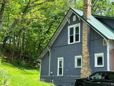 718 West St, Logan, OH 43138 - photo 2