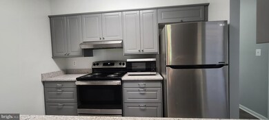 5829 Orchard Hill Ct, Clifton, VA 20124 - photo 7