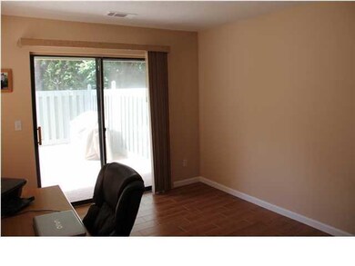 900 Bay Dr unit 43, Niceville, FL 32578 - photo 3