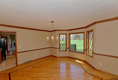 4 Dogwood Ln, Albany, NY 12211 - photo 7