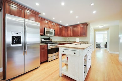 24 Enfield Dr, Andover, MA 01810 - photo 5