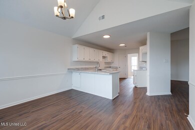 6279 Braybourne Main-12