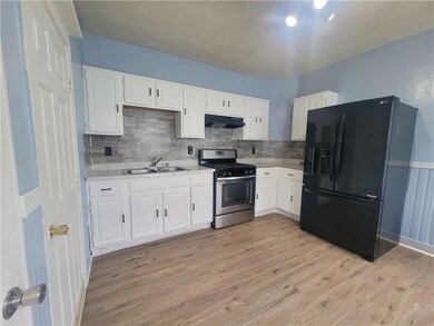 19 Rounds Ave, Providence, RI 02907 - photo 7