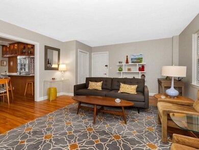 7 Hammond Pond Pkwy unit 2, Chestnut Hill, MA 02467 - photo 7