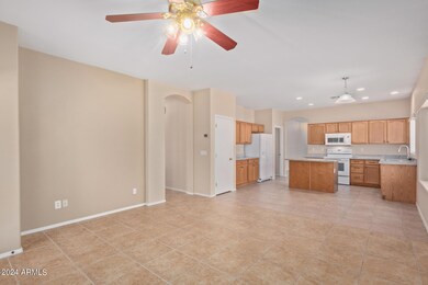3567 S Joshua Tree Ln, Gilbert, AZ 85297 - photo 6