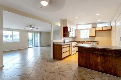 3628 W Lawrence Ln, Phoenix, AZ 85051 - photo 6