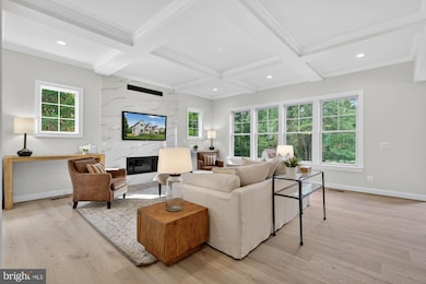 1314 Macbeth St, McLean, VA 22102 - photo 5