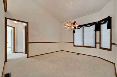 17 Kelaen Dr, Bella Vista, AR 72715 - photo 3