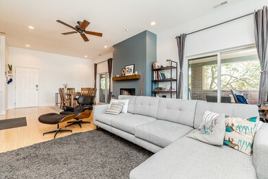 2921 W Glenlake Ave unit 4E, Chicago, IL 60659 - photo 3