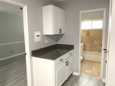 110 S Kenmore Ave unit D, Elmhurst, IL 60126 - photo 7