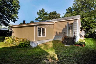 4 Meadow Ln, Allenstown, NH 03275 - photo 7