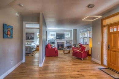 2908 NW Wild Meadow Dr, Bend, OR 97701 - photo 6